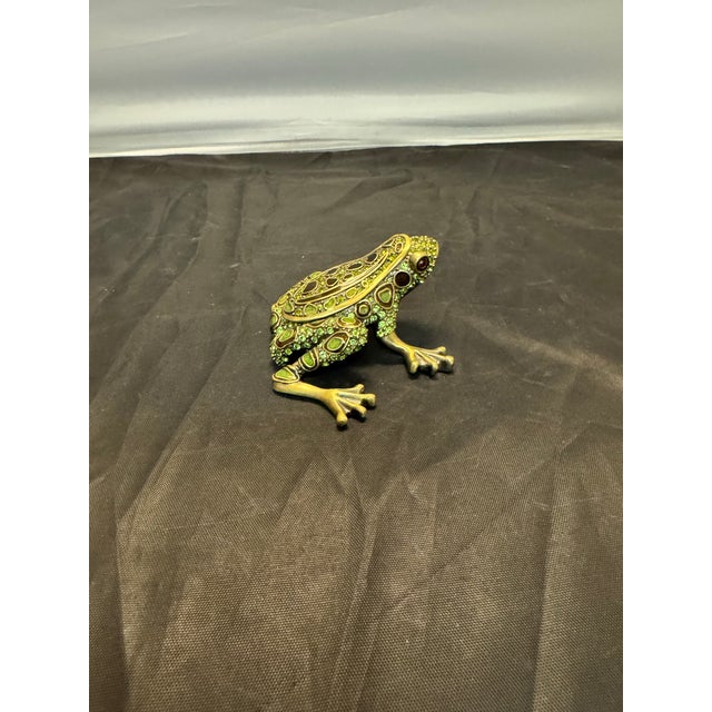 Paint Vintage Two's Company Crystal Enamel Pewter 3” Frog Trinket Box Green Red Eyes For Sale - Image 7 of 11