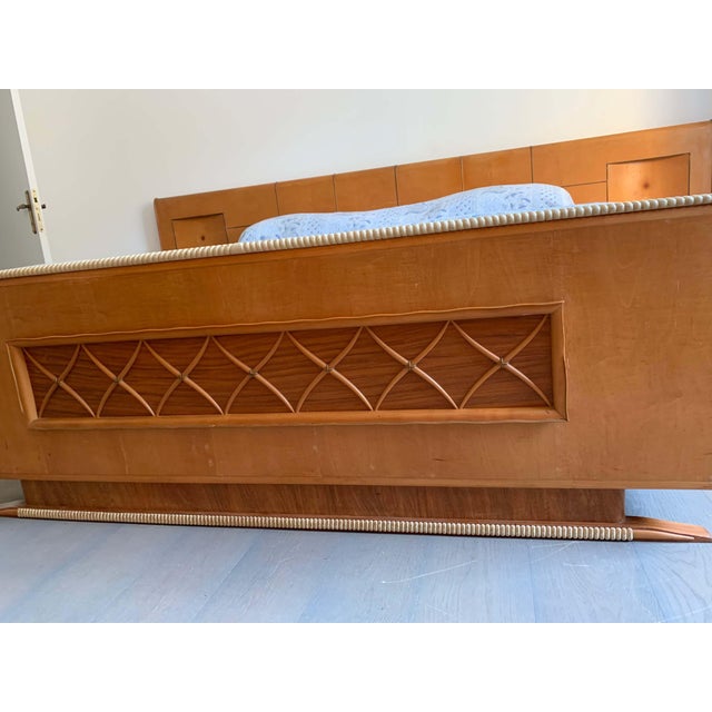 1930s Art Deco Maple Bed, 1930s For Sale - Image 5 of 16
