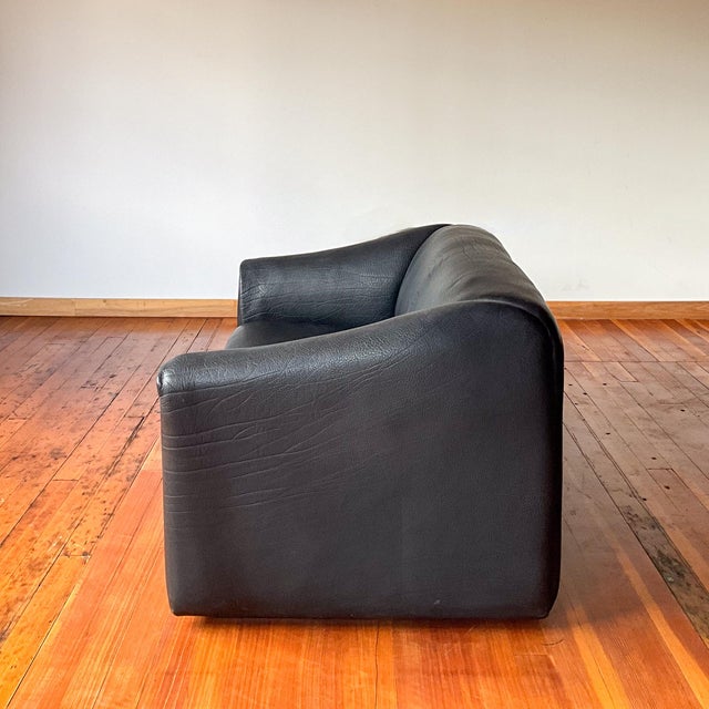 Animal Skin Attributed De Sede Ds47 Leather Love Seat 1970s Buffalo Leather, Ueli Berger For Sale - Image 7 of 13