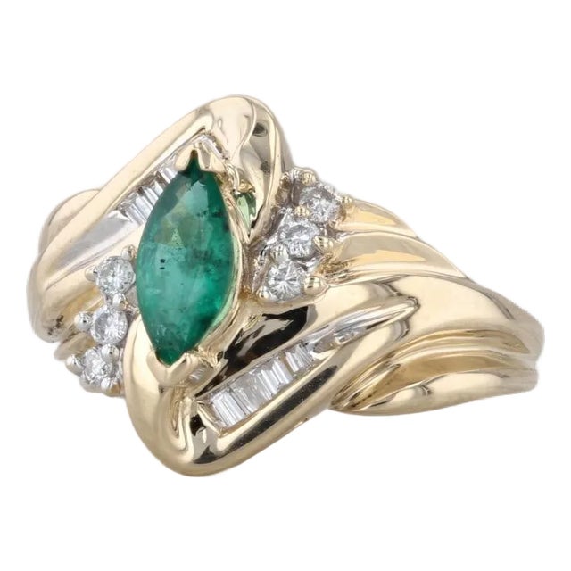 0.69ctw Marquise Emerald Diamond Ring 14k Yellow Gold Size 6.75 Bypass For Sale