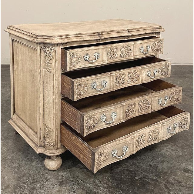 Antique French Louis XIV Commode ~ Chest of Drawers in Stripped Oak For Sale - Image 9 of 14