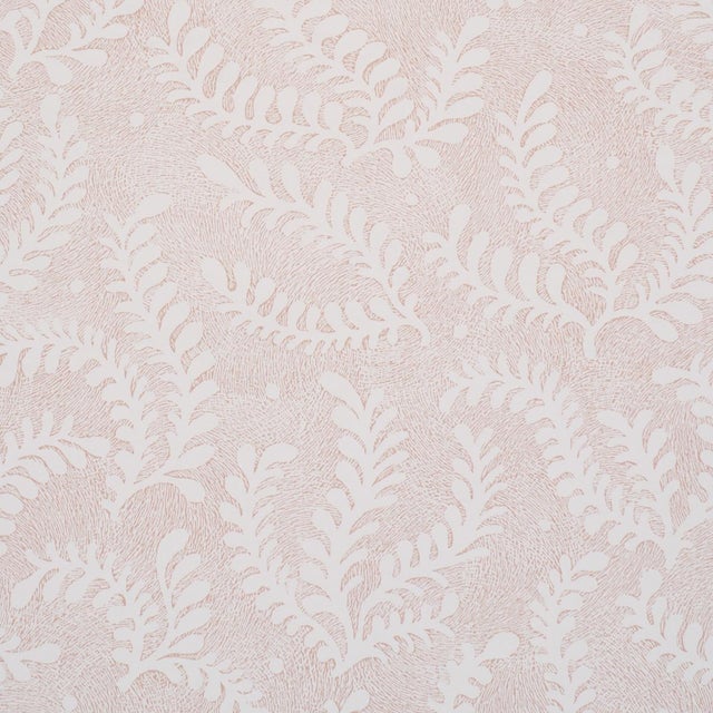 Sample - Schumacher Etched Fern Wallcovering In Blush For Sale In New York - Image 6 of 6
