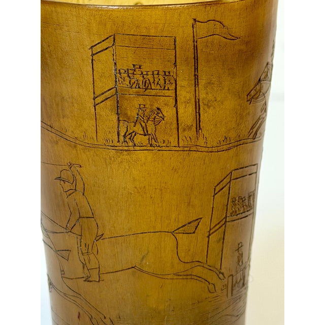 Yellow Rare Georgian Hand-Engraved Sporting Cow Horn Beaker "The Death" of the Fox Hunt For Sale - Image 8 of 18