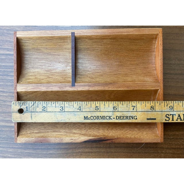 1970s Pair of Mid-Century Modern Wooden Jewelry Valets / Dresser Trays Attributed to Henredon For Sale In Sacramento - Image 6 of 8