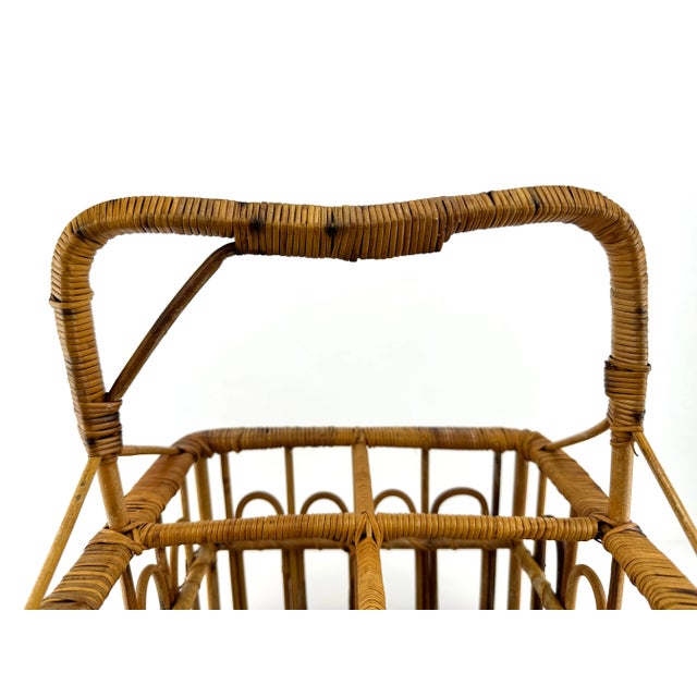 1960s 1960s Mid Century Vintage Rattan Handled Basket For Sale - Image 5 of 8