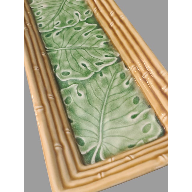 Late 20th Century Monterey Tropical Majolica Bamboo & Green Monstera Leaf Pattern Hors D Oeuvres Dessert Tray Platter For Sale - Image 4 of 7