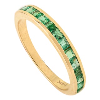 14k Yellow Gold Channel Set Square Emerald Band Ring Size 6 Gifts for the Hostess For Sale