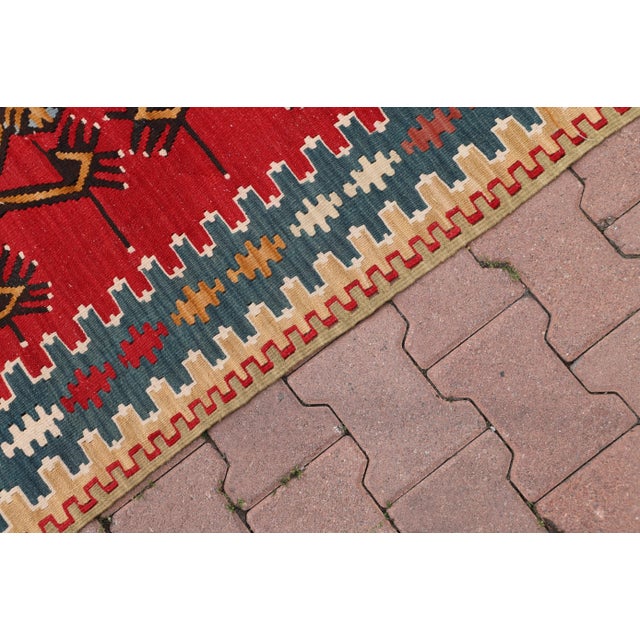 1980s Ethnic Turkish Hand-Knotted Abstract Pattern Kilim For Sale In Sacramento - Image 6 of 10