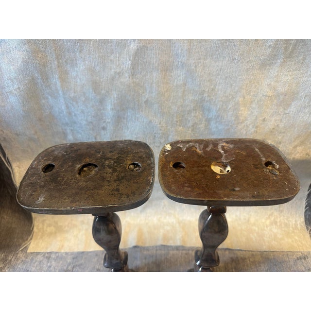 Early 20th Century Set of 2 Antique Silver Plated Candlestick Holders For Sale - Image 5 of 5