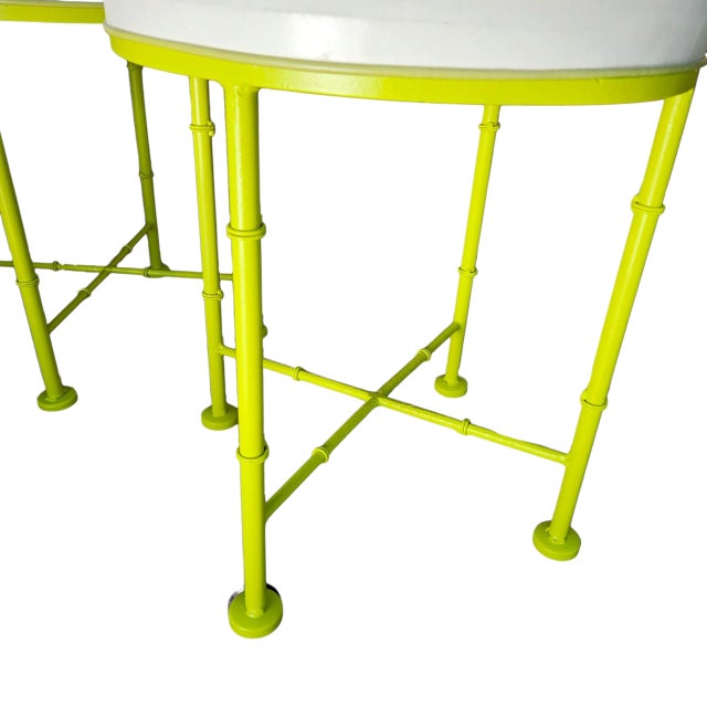 Phyllis Morris Pair of Mid Century Faux Bamboo Stools in the Style of Phyllis Morris – Green Metal & White Vinyl For Sale - Image 4 of 12