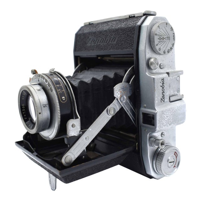 20thC Mid-Century Modern Zenobia Folding Camera With Chrome & Textured Leatherette Body For Sale