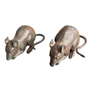Whimsical Pair of Miniature Verdigris Bronze Mice Sculptures - a Pair For Sale