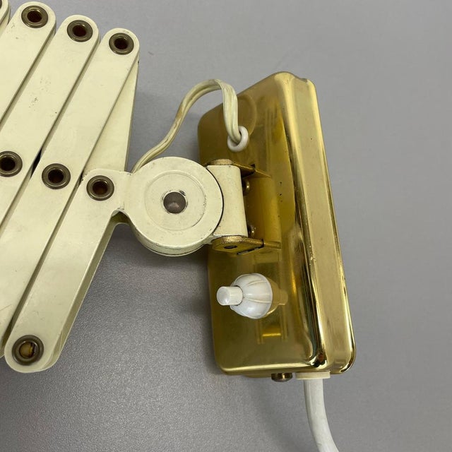 Scissors Wall Light in Brass and Metal from Sis Leuchten, Germany, 1950s For Sale - Image 13 of 17