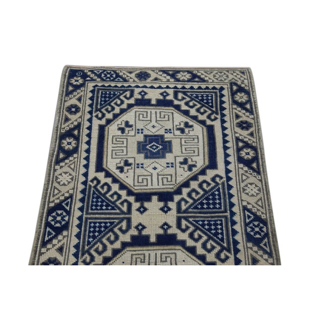 Vintage Turkish Rug 2'5" x 9'7" For Sale - Image 4 of 6