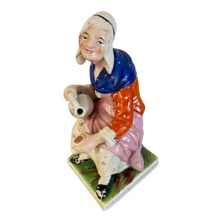 Mid 19th Century Staffordshire Cobbler's Wife Porcelain Figure For Sale