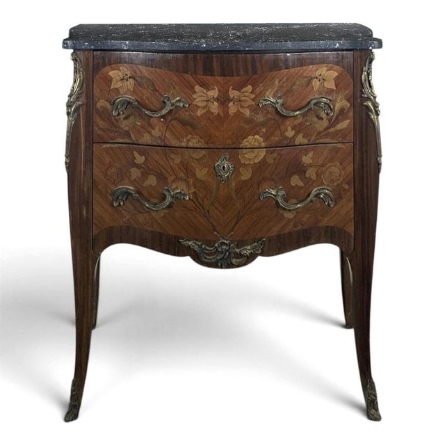 Black Louis Xv Style Bombé Commode in Floral Marquetry with Black Marble Top For Sale - Image 8 of 8