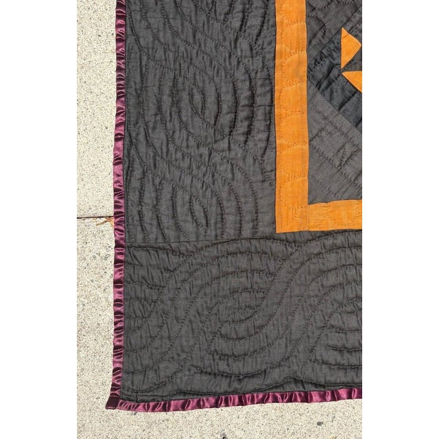 Early 20Thc Amish Black Cotton Sateen W/ Wool Pumpkin Baskets Quilt From Ohio For Sale In Los Angeles - Image 6 of 10