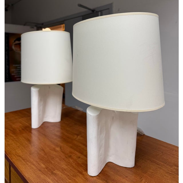 Abstract Thomas O'Brien for Visual Comfort Carmel Table Lamps, Pair For Sale - Image 3 of 12