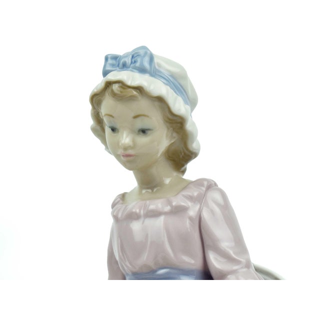 Mauve 1979 Handmade a Good Book School Student Lladró Porcelain Figurine Spain For Sale - Image 8 of 10