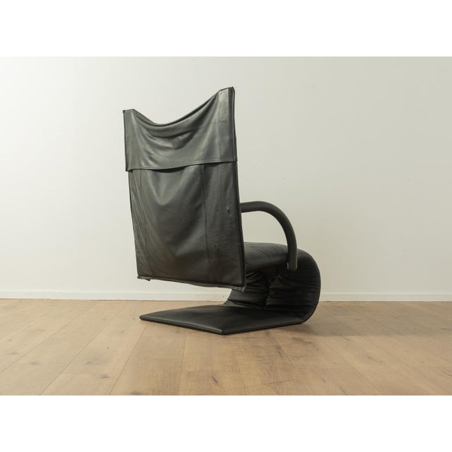 Ligne Roset Zen Chair and Ottoman by Claude Brisso for Ligne Roset, 1980s, Set of 2 For Sale - Image 4 of 7