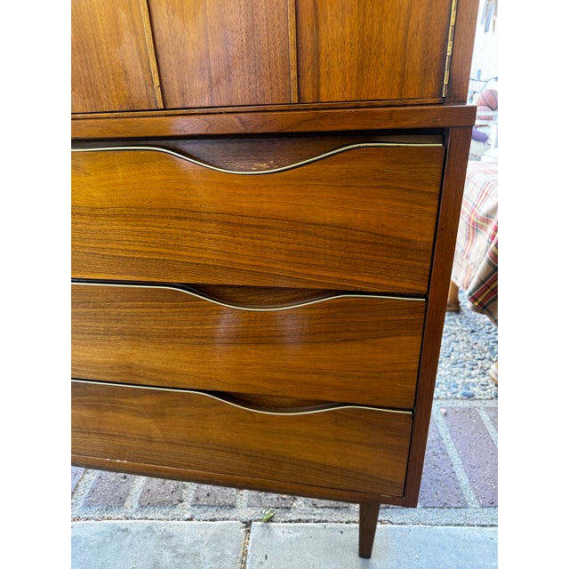 American of Martinsville HighBoy Dresser For Sale - Image 10 of 12