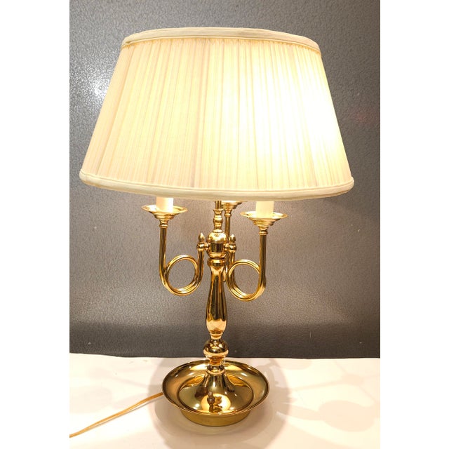 Gorgeous vintage Ethan Allen French style Bouillotte Lamp, Brass Horn, three candle holdings of bulbs, a highlight...