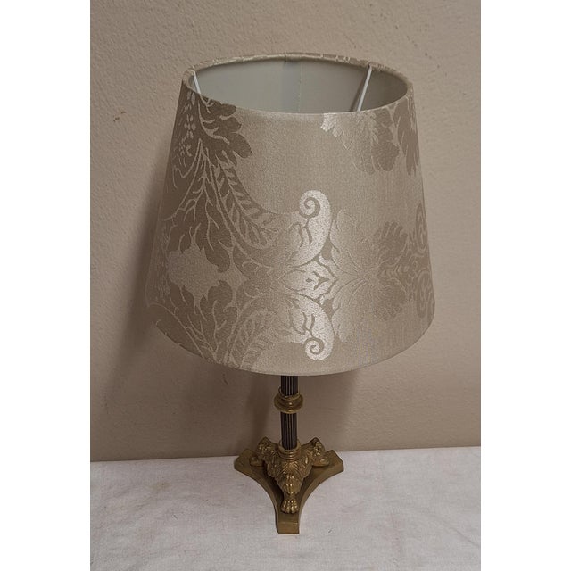 Vintage Table Lamp with Decorated Bronze Base, 1960s For Sale - Image 4 of 7