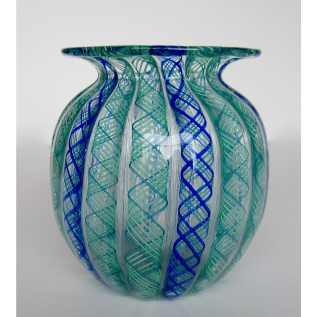 Vintage C.1960's Italian Hand-Blown Fratelli Toso "Latticino" Ribbon Murano Decorative "Bulbous" Vessel/Bowl For Sale - Image 13 of 13