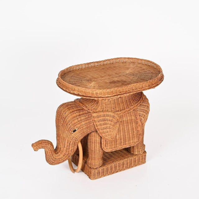 Gold Large Rattan and Wicker Elephant Side Table by Vivai Del Sud, 1960 For Sale - Image 8 of 15