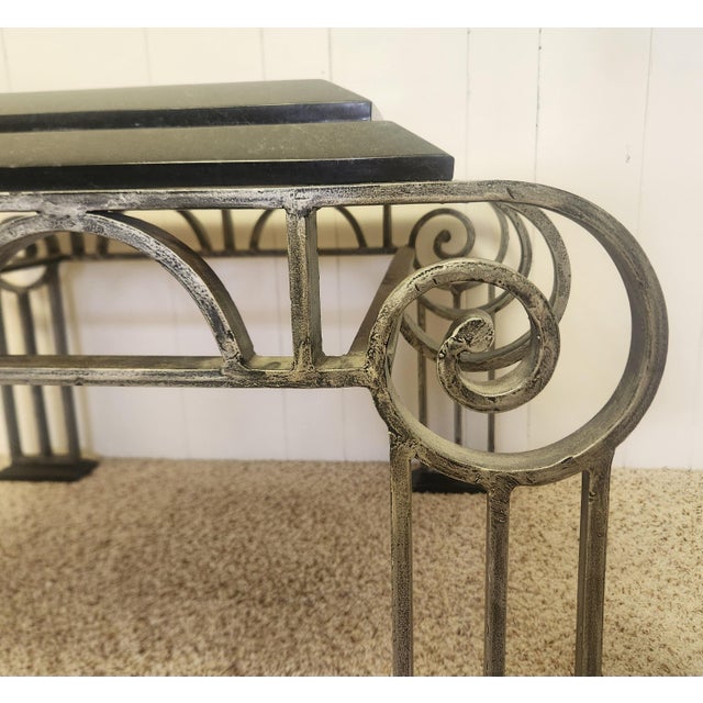 Art Deco Late 20th Century French Art Deco Style Iron and Marble End Table For Sale - Image 3 of 13