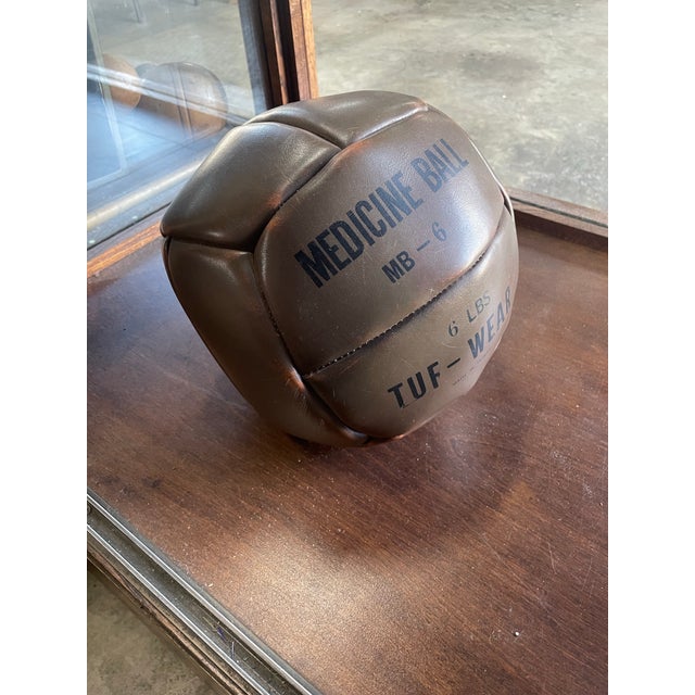 Vintage leather medicine ball 6lbs such a cool display piece