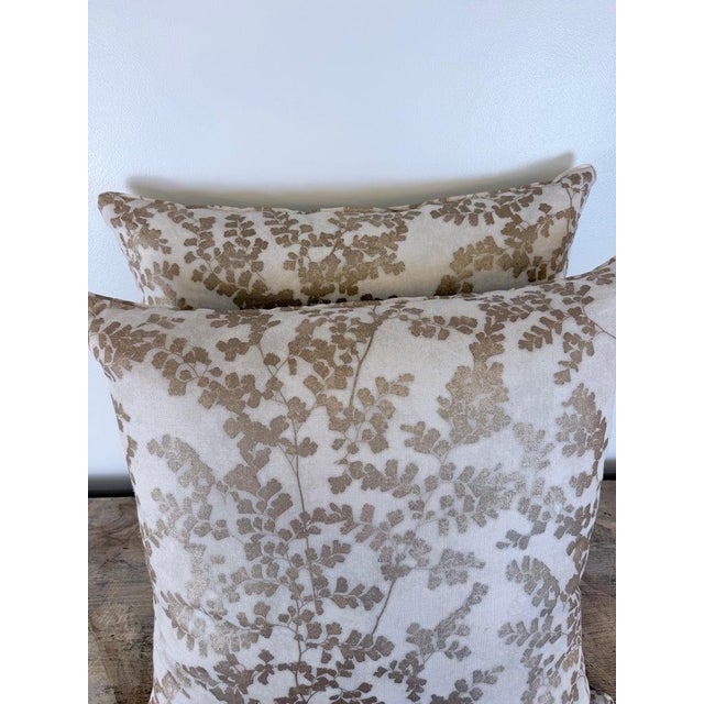 Contemporary Pair of Custom White Pillows W/ Fern Botanical Design For Sale - Image 3 of 11