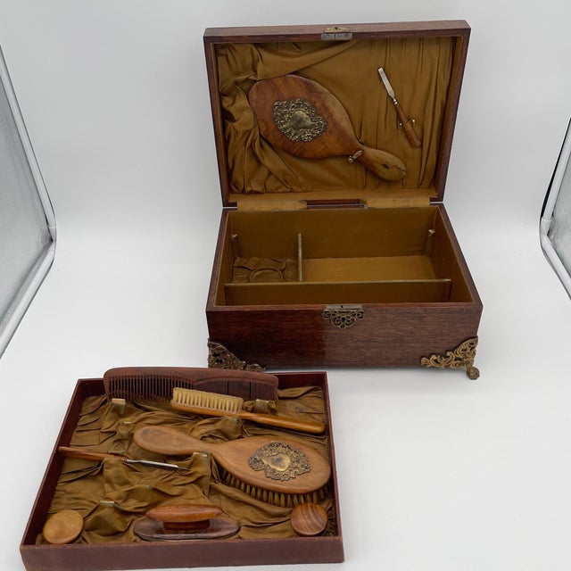 Late 19th Century Late 19th Century French Brass Mounted Oak Dressing Box For Sale - Image 5 of 6