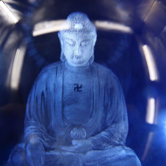 Late 19th Century Buddhist Relic Sphere With Shakyamuni Buddha, 1562g, Blue Crystal Ball For Sale In Los Angeles - Image 6 of 9
