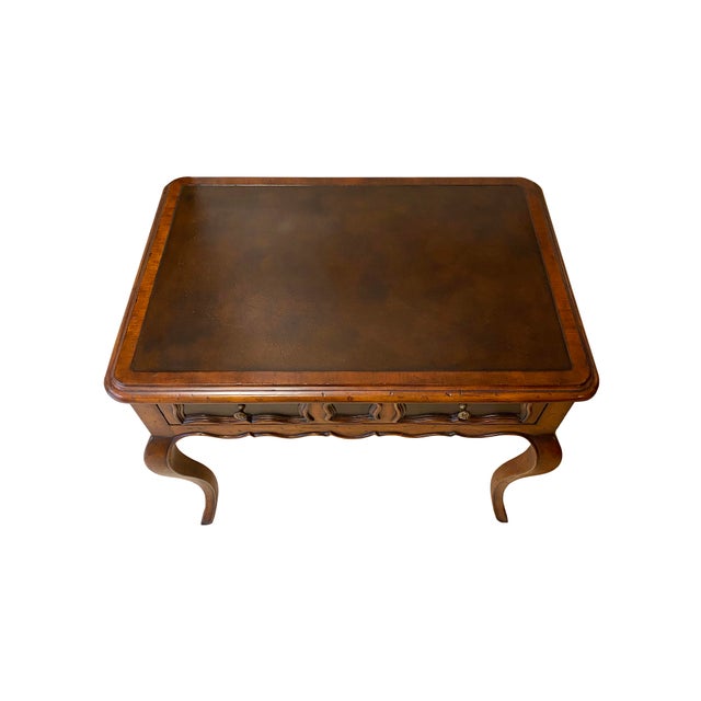 Traditional Drexel Heritage Table With Leather Inlay For Sale - Image 3 of 13