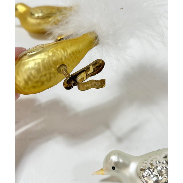 White Vintage Glass Bird Clip-on Christmas Ornaments With Feather Tails – Set of 3 For Sale - Image 8 of 10