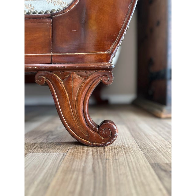 Antique Mahogany Recamier Chaise Lounge With Neoclassical Upholstery For Sale - Image 4 of 8