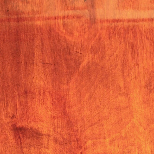 Small Early Georgian Figured Walnut Chest of Drawers For Sale - Image 6 of 13