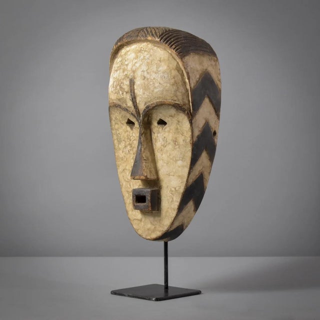 Wood Early 20th Century Fang Mask Ngil Society Gabon For Sale - Image 7 of 10