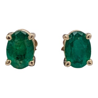Oval 7x5mm - Zambian Emerald Solitaire Studs in Solid 14k Yellow Gold - 4 Prongs - Set of 2 For Sale