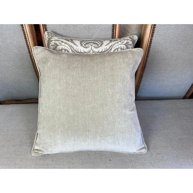 Textile Pair of De Medici Patterned Cream & Silvery Gold Fortuny Pillows For Sale - Image 7 of 7