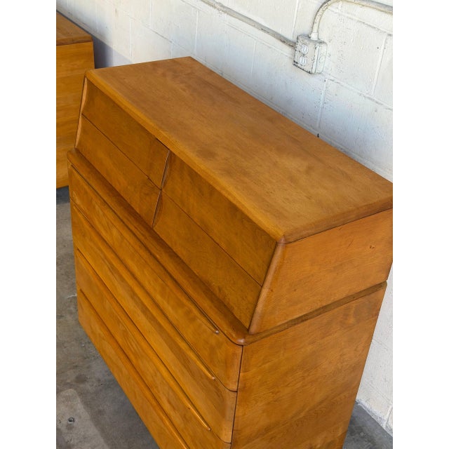 Heywood-Wakefield Maple Wood Tallboy Chest 6-Drawer Dresser Mid-Century Modern 1950s For Sale - Image 9 of 10