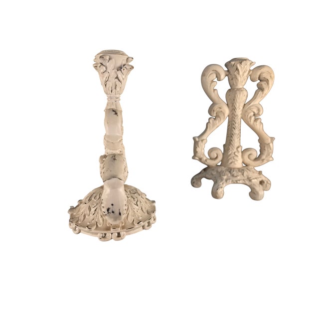 French Country Vintage Rococo Revival Cream Painted Acanthus Candlesticks, Coordinating Pair For Sale - Image 3 of 4