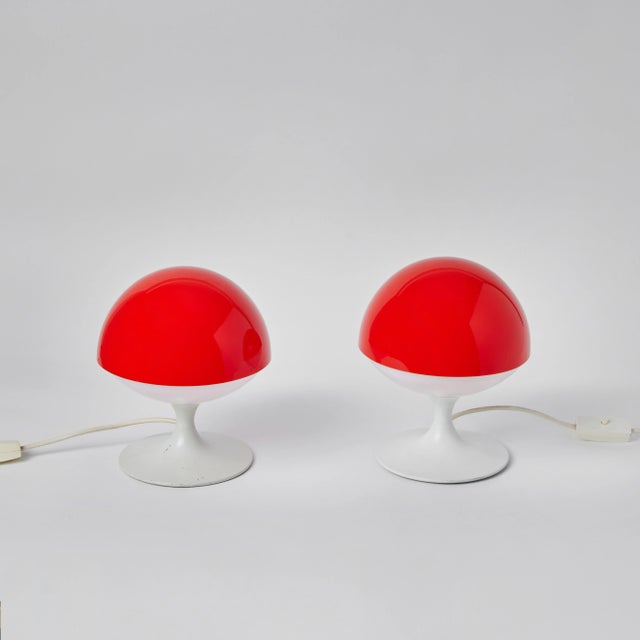 Metal 1960s Max Bill Red & White Table Lamps for Temde Leuchten, Switzerland - a Pair For Sale - Image 7 of 13
