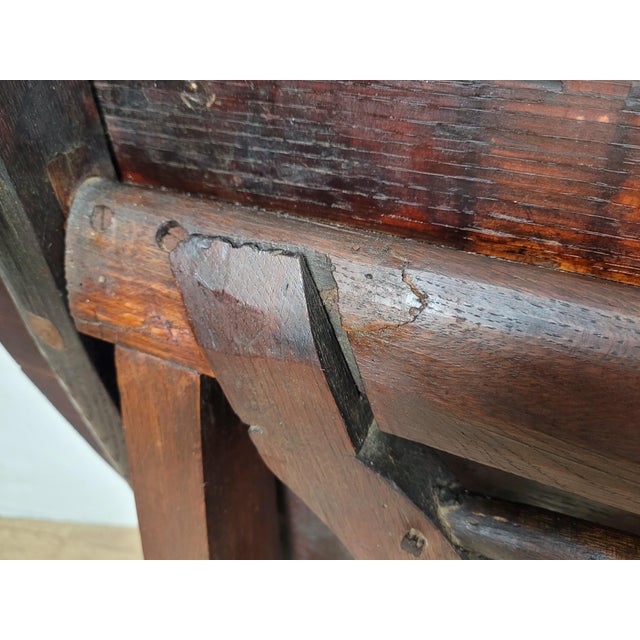 Antique French Vigneron Wine Tasting Table in Oak, 1850 For Sale - Image 12 of 18