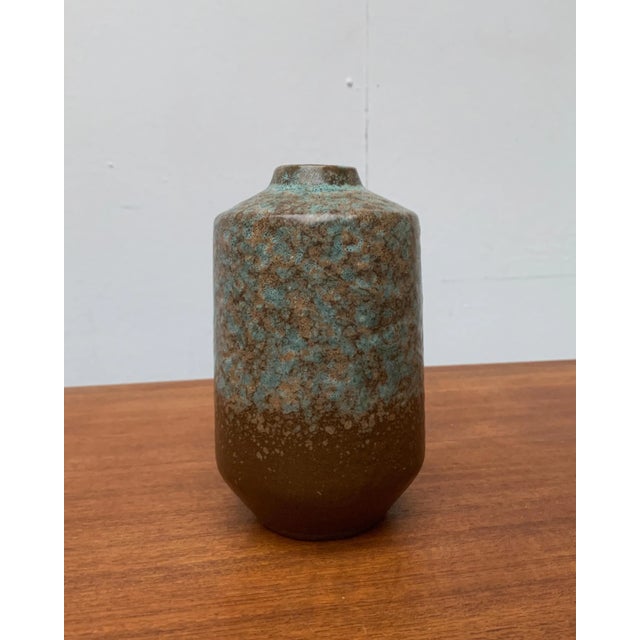 Mid-Century Eastern German GDR Pottery Vase from Strehla Keramik For Sale - Image 14 of 18