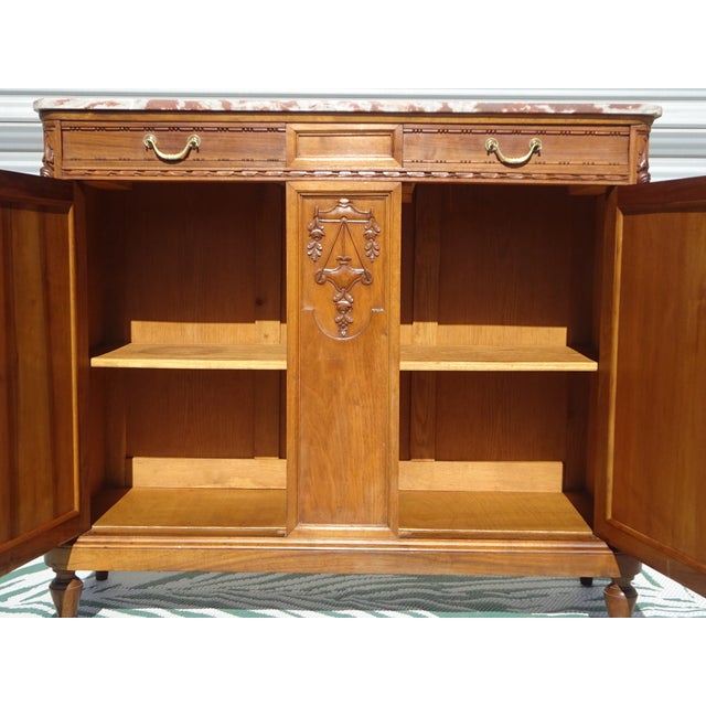 Art Deco Buffet in Walnut and Aleppo Breccia, 1920s For Sale - Image 10 of 18