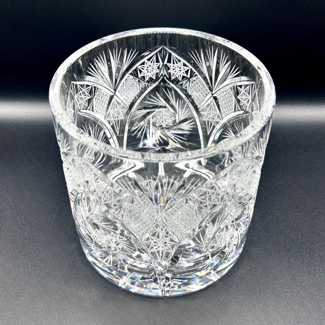 Mid-Century Modern Vintage Cut Crystal Biscuit Barrel in Lead Crystal, 1950s For Sale - Image 3 of 11