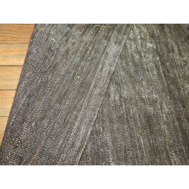 Early 21st Century Brown Hand Knotted Minimalist Turkish Kilim Runner For Sale - Image 5 of 6