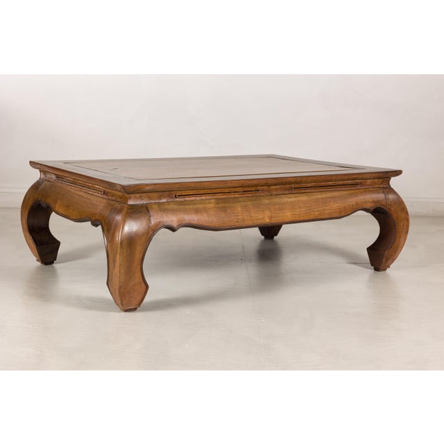Vintage Chinese Low Kang Two-Tone Elm Coffee Table with Curved Legs For Sale - Image 18 of 18